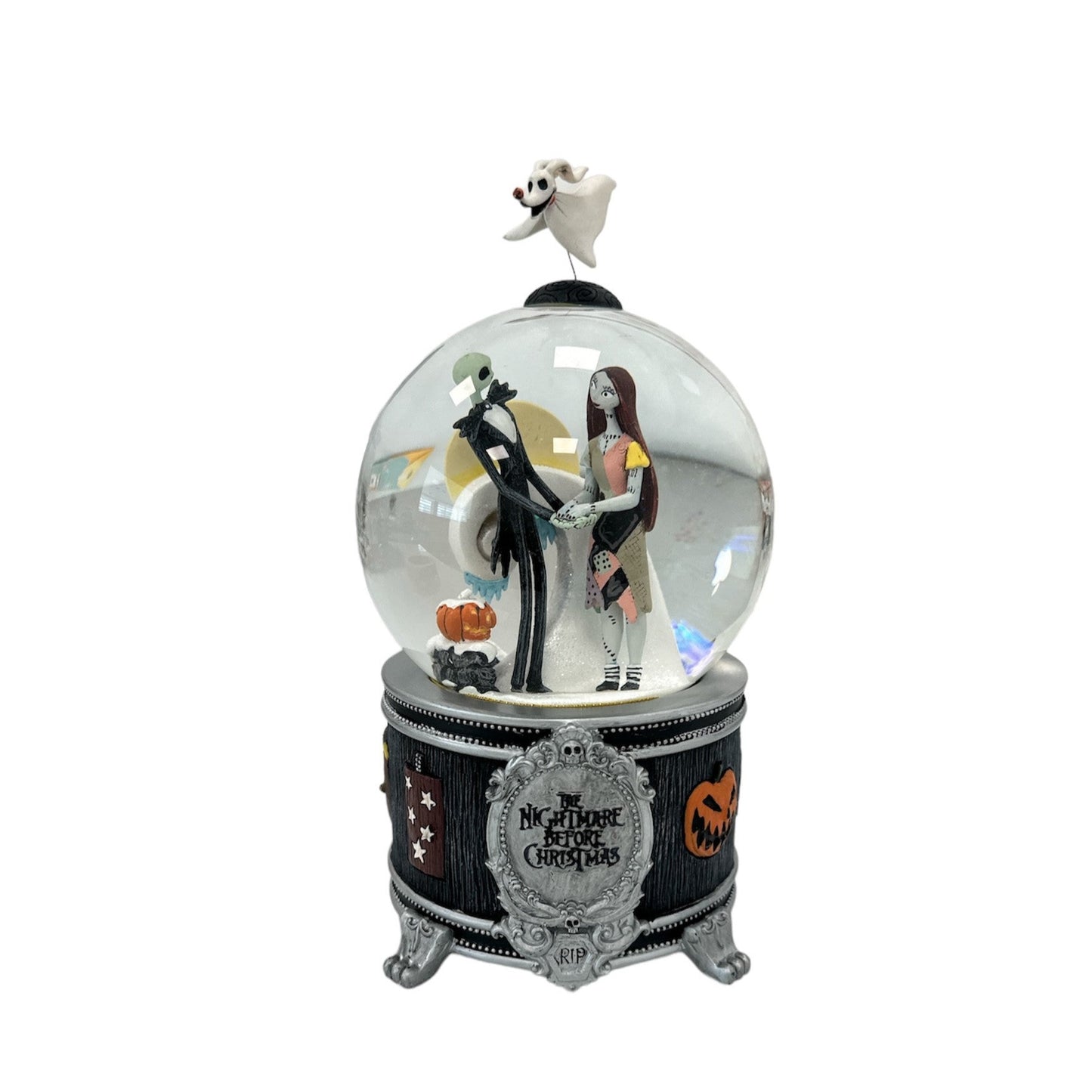 SNOW MUSICAL GLOBE JACK SKELLINGTON AND SALLY DISNEYLAND PARIS THE STRANGE CHRISTMAS OF MR JACK DISNEY