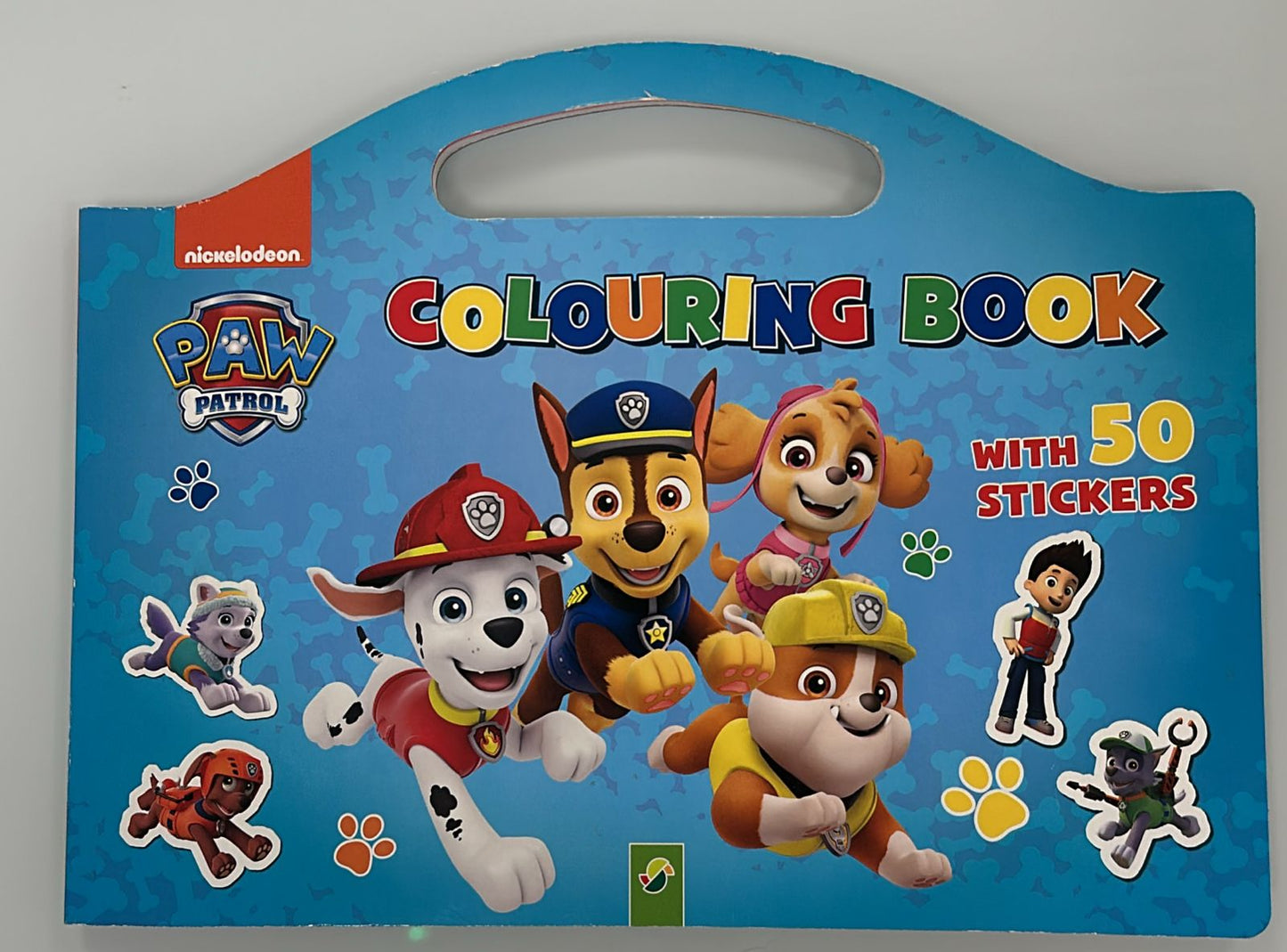 PAW PATROL: DRAWING BOOK WITH 50 STICKERS